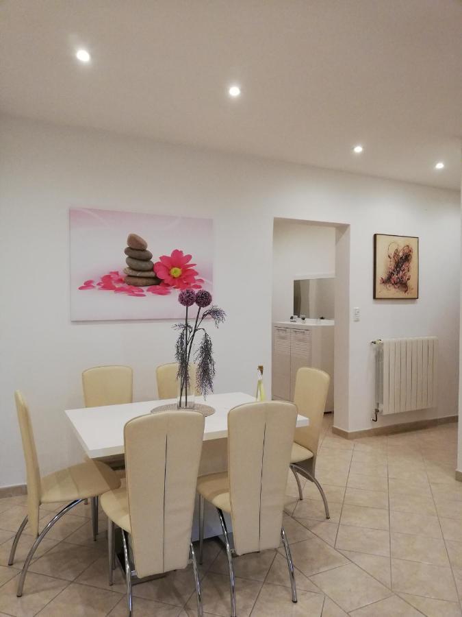 Apartman Doli Nedescina Ngoại thất bức ảnh