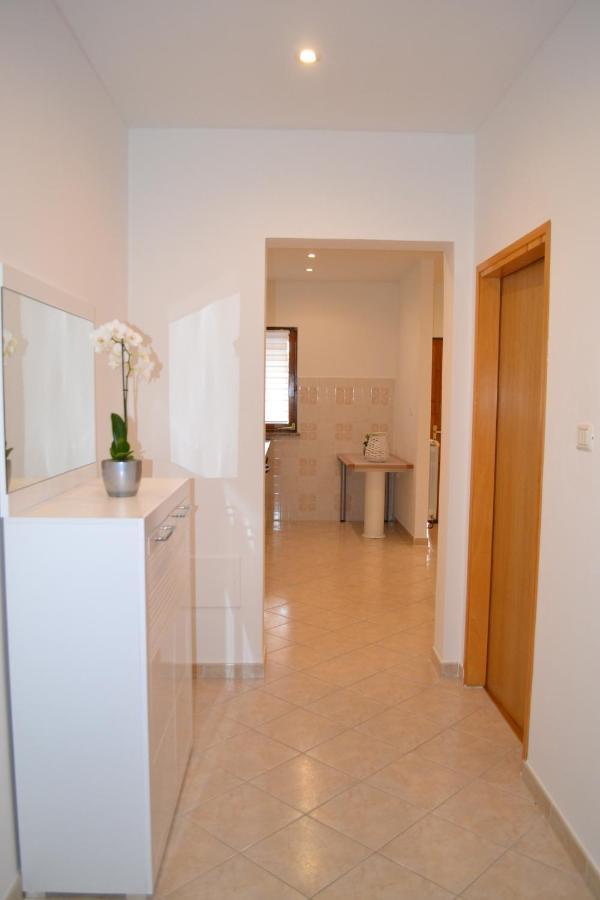 Apartman Doli Nedescina Ngoại thất bức ảnh